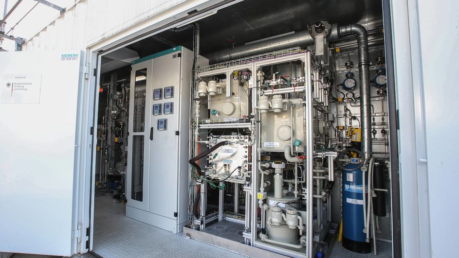 Siemens Energy CO-Elektrolyseur in der Versuchsanlage in Marl