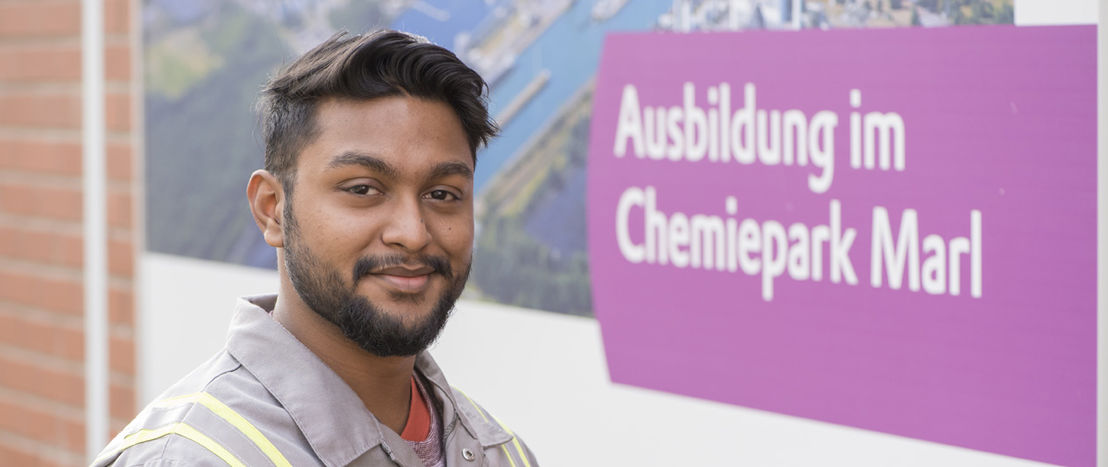 Der 21-jährige Sajid macht eine Ausbildung zum Chemielaboranten.
