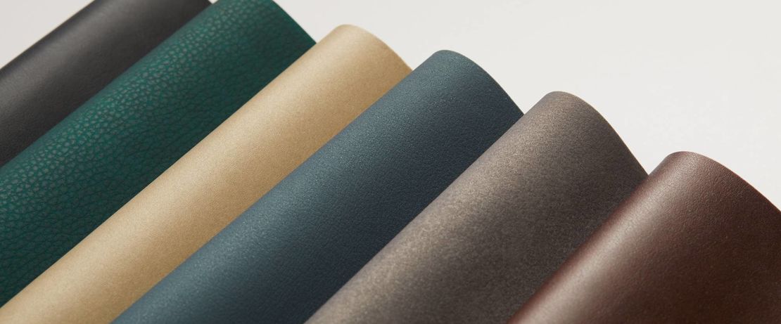 Mit ZoaTM, Modern Meadow‘s erster Produktlinie, bietet das Start-up eine Vielzahl von Formen, Größen, Texturen und Farben dieses lederähnlichen Materials an.