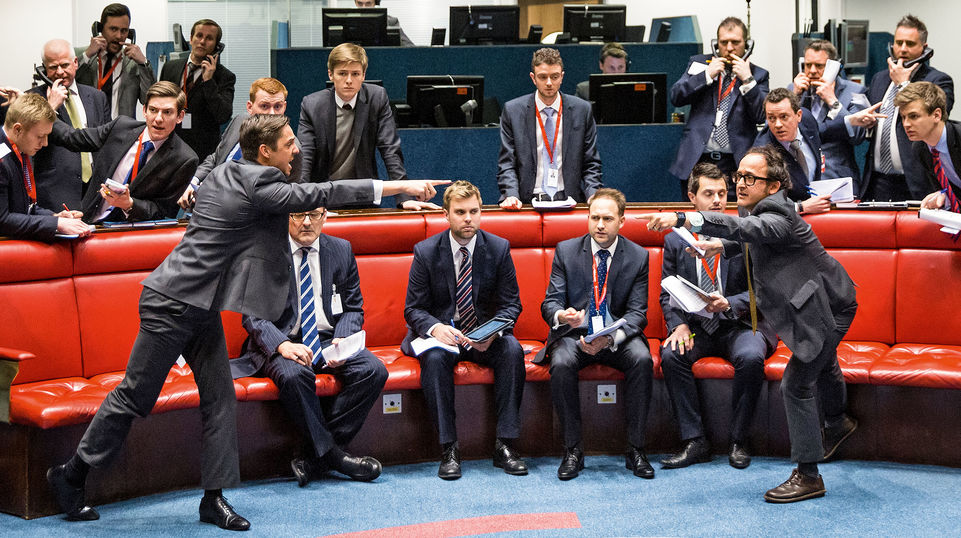 Pure adrenaline: Trading at the London Metal Exchange (LME), one of the world’s most important metal exchanges, can get as heated as fights in a boxing club. So it’s no coincidence that the circular red sofa is called The Ring. However, even the best boxers can only dream of the amounts of money that are negotiated here. In 2016, metals with a total value of US$10.3 trillion were traded at the LME.
