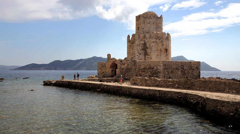 Methoni, a village in southwestern Greece, was where the Fraunhofer team tested their system—near the Calypso Deep, which, at 5,200 meters, is the deepest point in Europe.