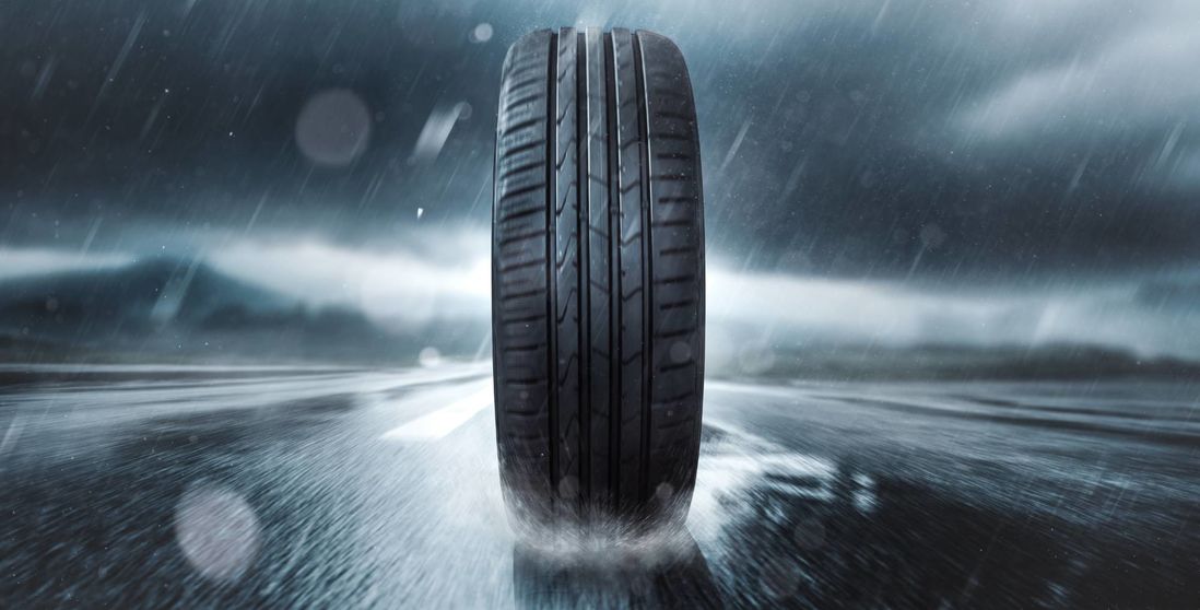 ULTRASIL® 7800 GR by Evonik is a tailor-made silica for extra-large SUV tires as well as for heavily used all-season tires.